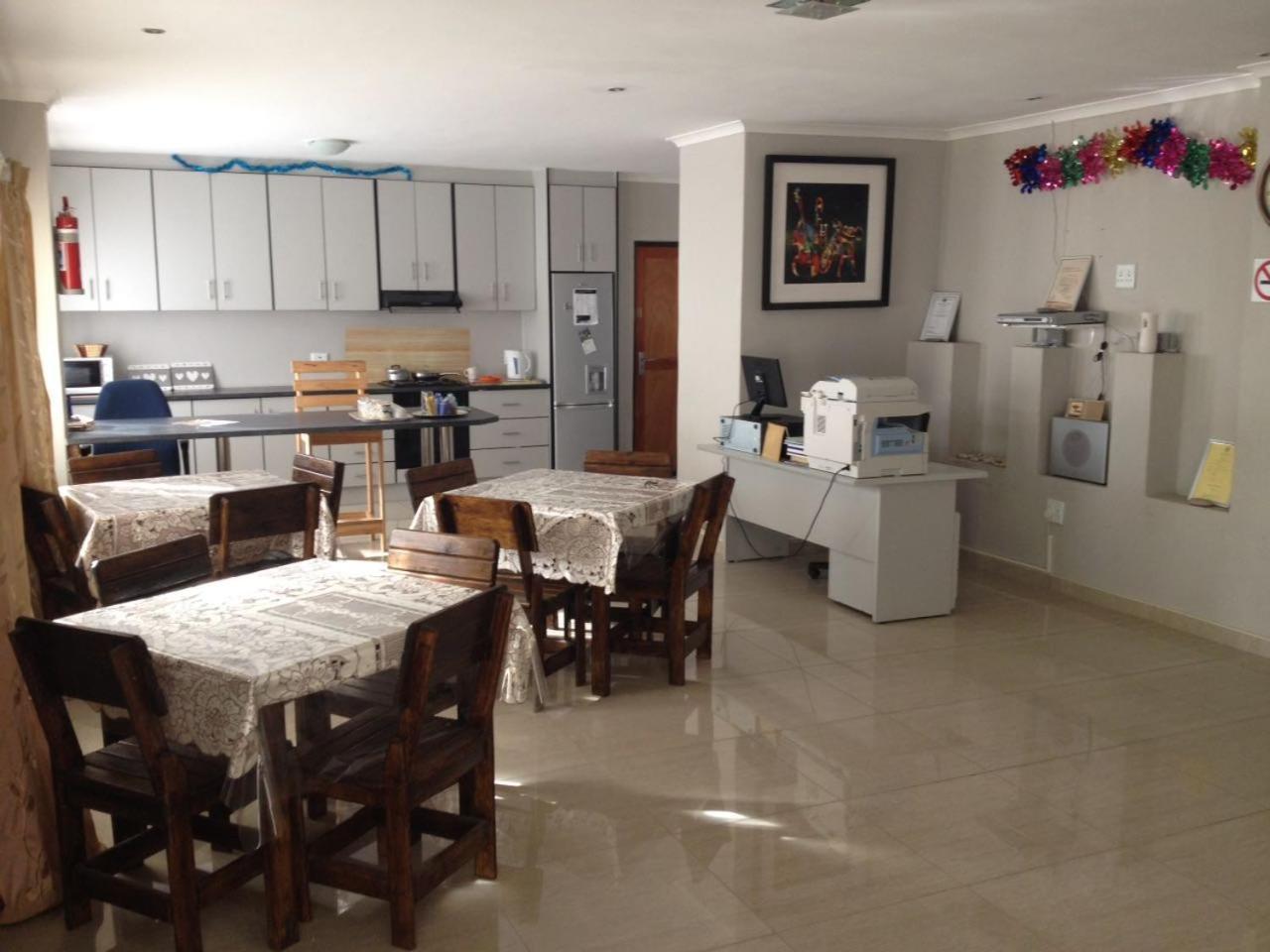 Jessma Bed And Breakfast Walvis Bay Esterno foto